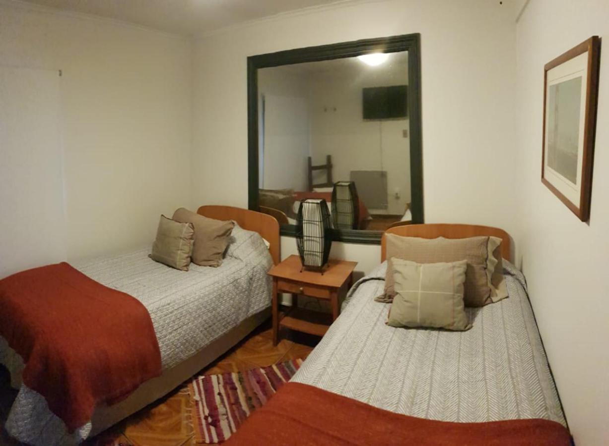 Hostal Centro Montt Темуко Экстерьер фото